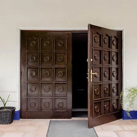 Point בית הארחה